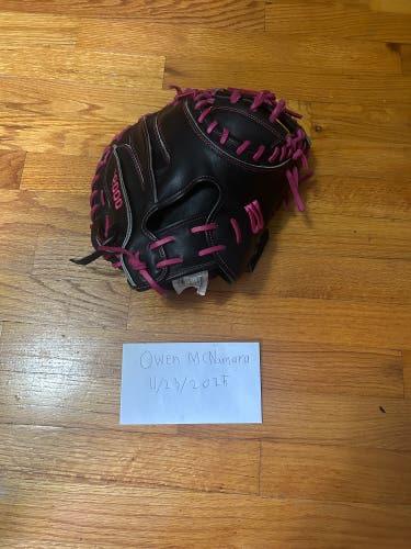 “Black Rose” Limited Edition A2000 catchers mitt