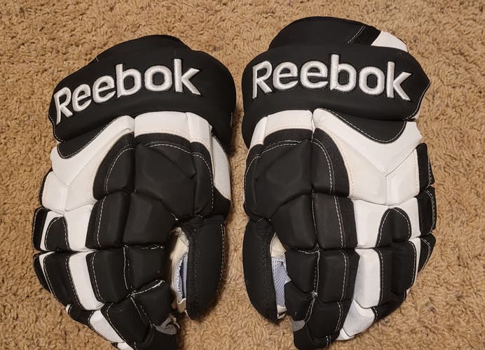 Reebok 11K Gloves 14" Very rare!! Same glove as the CCM HG12