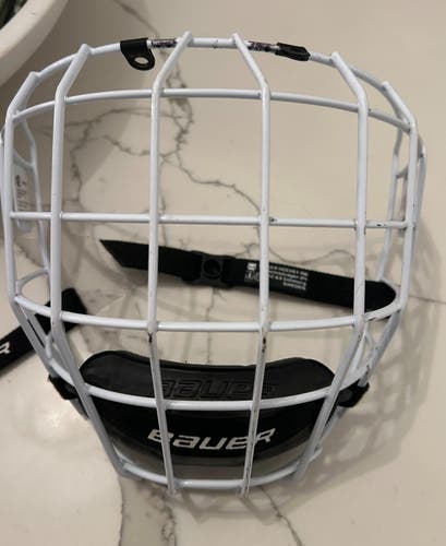 Large Bauer Profile II Facemask Full Cage (Used)
