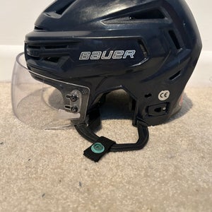 Medium Bauer Re-Akt 150 Helmet (Used)