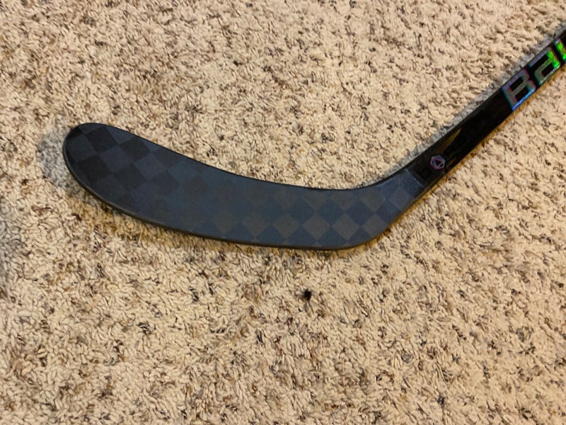 Intermediate Bauer Proto2 Right Handed Hockey Stick P28 65 Flex (New)