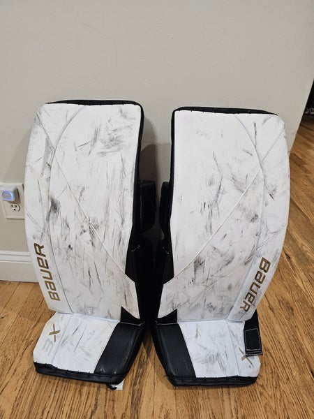 XS Bauer Vapor 3X Goalie Leg Pads Pro Stock (Used)