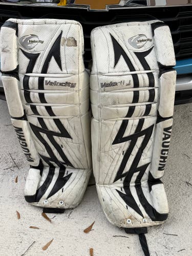 34 +1 Vaughn Velocity V3 Goalie Leg Pads
