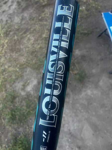 2025 Louisville Slugger Kryo Composiste Bat (-11) 32" (Used)