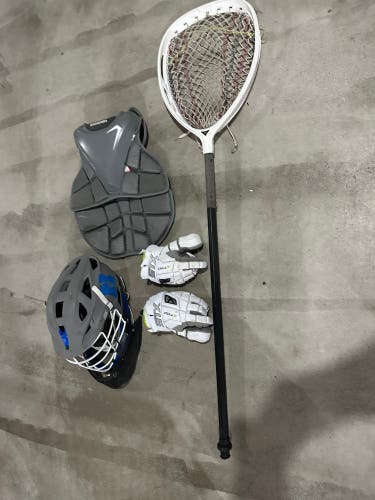 Ages 10-13 Goalie set check description