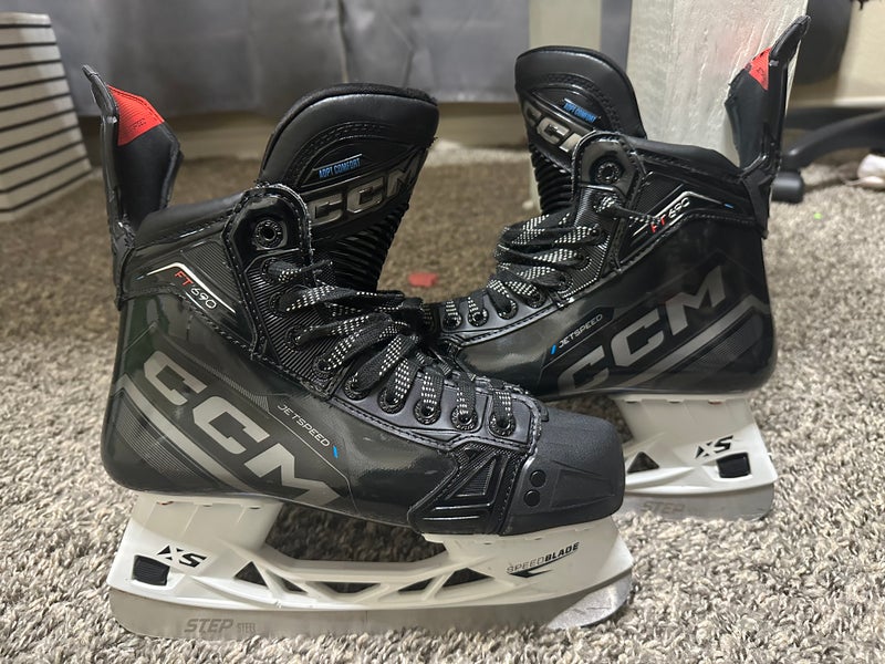2023 CCM JetSpeed FT690 Hockey Skates Regular Width 6.5 (Used)