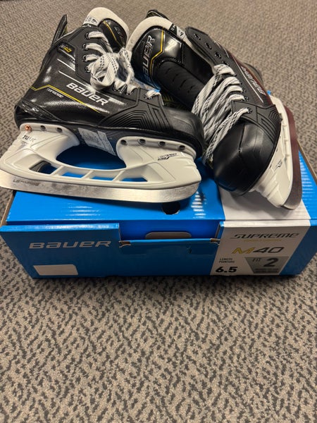 Bauer Supreme M40 Hockey Skates 6.5 (New)