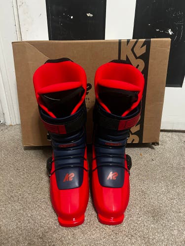 Mondo 28 & 28.5 Men's K2 Revolver Park Ski Boots Soft Flex (New)