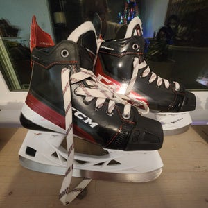 CCM Hockey Skates Regular Width Size 2.5