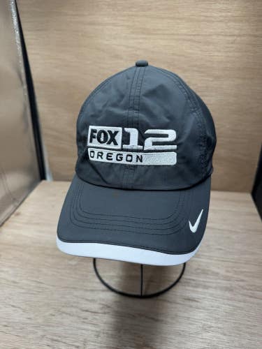 Nike Fox 12 Oregon Dri-fit Legacy86 Nylon Hat NWT