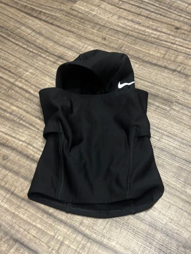 Nike Pro Men’s Hyperwarm Hood Adult Black