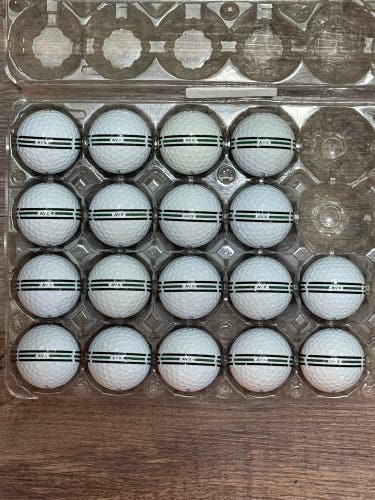 18 Titleist AVX AIM 360° Golf Balls - 5A Mint Condition