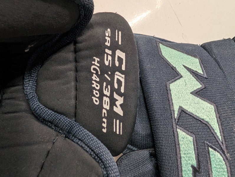 CCM Gloves 15" Pro Stock (Used)