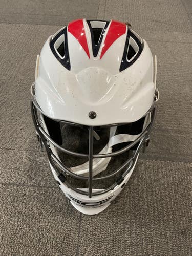 Used Cascade CS-R HELMET Lacrosse Helmet White One Size 11614-S000225858