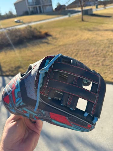 2024 Rawlings REV1X RH Baseball Glove 11.75" (Used)