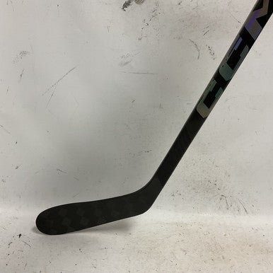 Used CCM TACKS AS-VI PRO Junior One Pce Right Grip Black And Silver 40 Flex 11855-S000195142