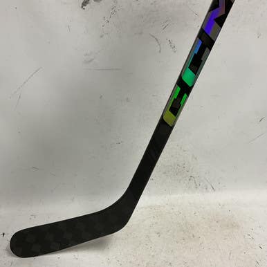 Used CCM TACKS AS-VI PRO Junior One Pce Right Grip Black And Silver 40 Flex 11855-S000195143