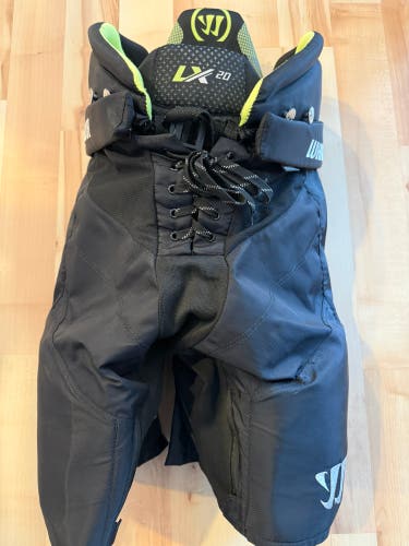 Junior XL Warrior Alpha lx 20 Hockey Pants (Used)