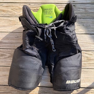 Senior Small Bauer Supreme 3S Hockey Pants (Used)