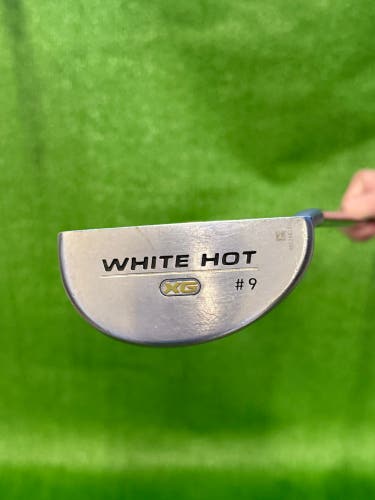 Odyssey White Hot XG #9 Right Handed Putter 34" (Used)