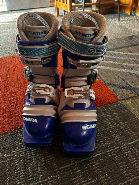 Mondo 23 & 23.5 Scarpa Telemark Ski Boots (Used)