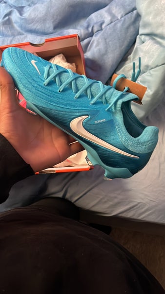 Pink Men's Size M 9.5 (W 10.5) Nike Phantom GX Molded Cleats Cleats (New)