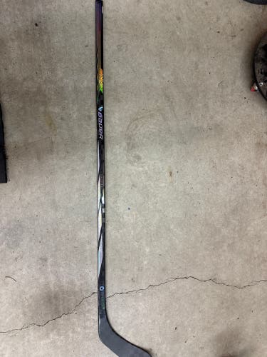 Junior Bauer Proto-R Left Hand Hockey Stick P28 50 Flex (New)