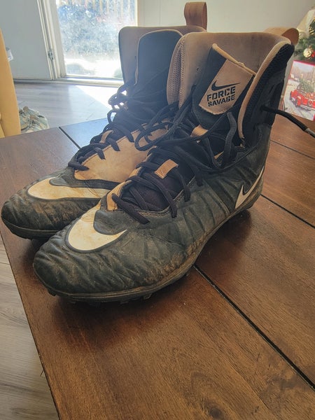 Men's Size M 11.0 (W 12.0) Nike High Top Molded Cleats (Used)