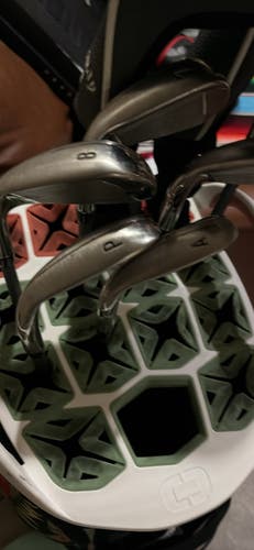 Men's Callaway Mavrik Right had set