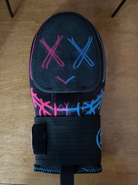 Black Junior Sliding Mitt (New)