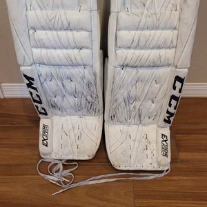 34" CCM Extreme Flex 4 Goalie Leg Pads (Used)