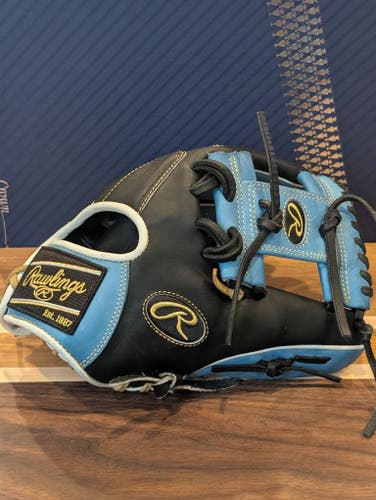 RH Rawlings Heart of the Hide Baseball Glove 11.75" (Used)