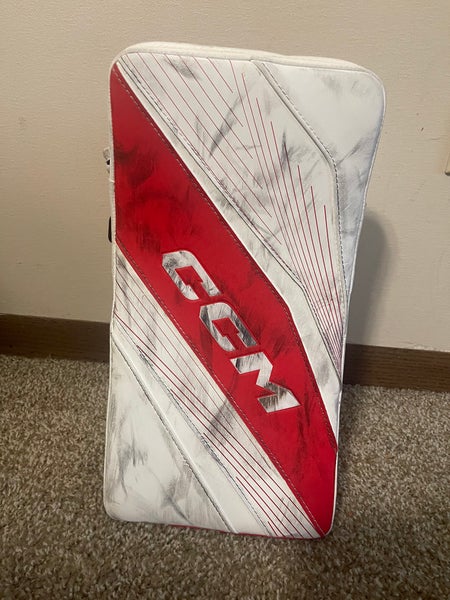 CCM Extreme Flex E6.9 Regular (Used)