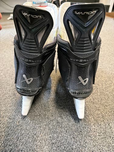 Rasmussen Pro Stock Hyperlite Skates 9 1/2 (Used)