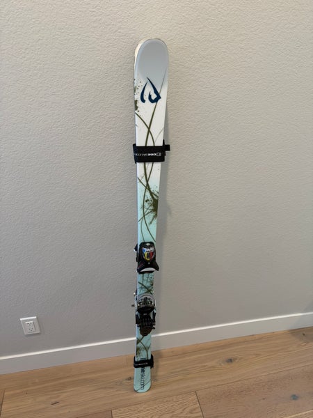 ID One Skis - 155cm and Look Pivot 12 Bindings