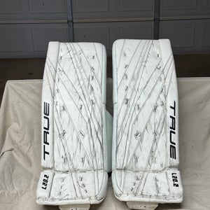 33" 2022 True L20.2 Goalie Leg Pads (Used)