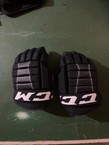 CCM Tacks 4 Roll Gloves 12" (Used)