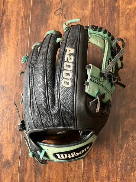 Wilson A2000 RC22 11.5 Glove Pro Issued