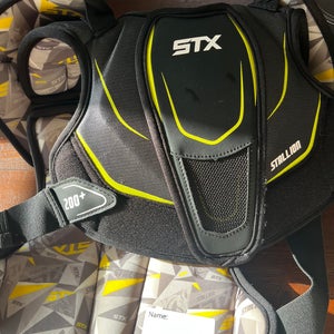 Small Youth STX Stallion 200 Shoulder Pads (Used)