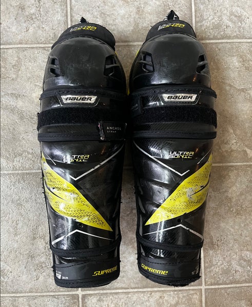Junior Bauer Supreme Ultrasonic 12" Shin Pads