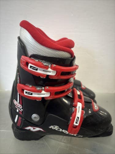 Mondo Size 22 Boys Size 4 Girls Size 5 Nordica GP T3 Super Downhill Ski Boots.