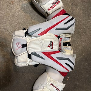 Small Vaughn Vision 9500 Goalie Chest Protector (Used)