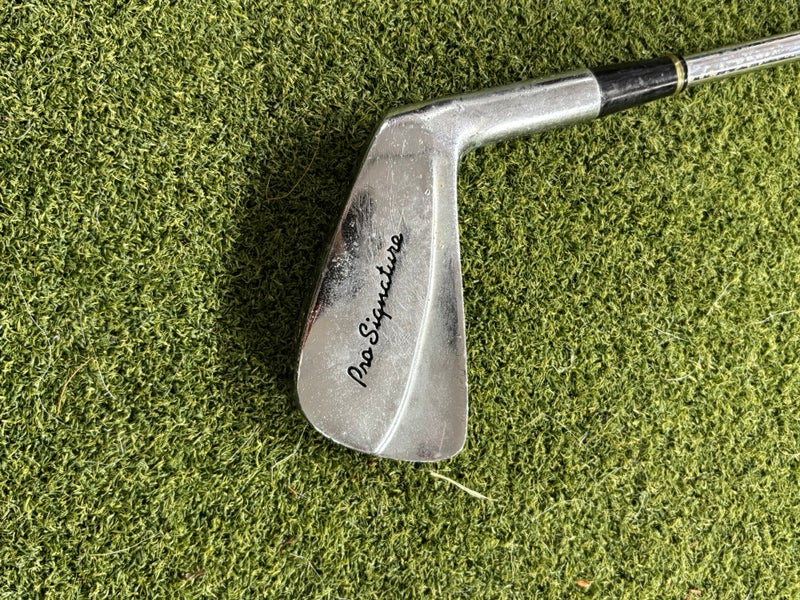 Men's Northwestern 3 iron Right Handed Stiff Flex Steel Shaft (Used)