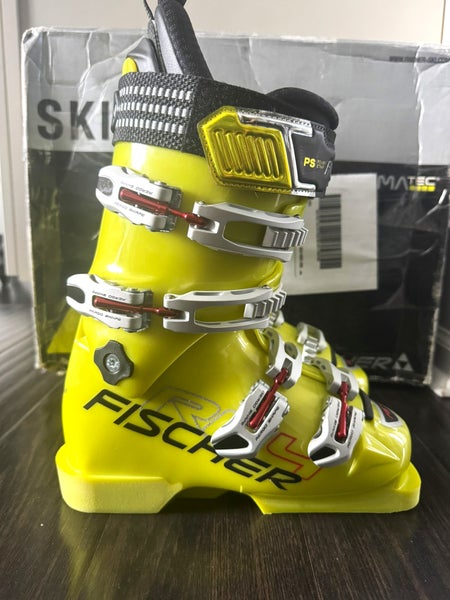 Fischer RC4 Worldcup Pro 130 Ski Boots - Size 23.5 (BRAND NEW!)