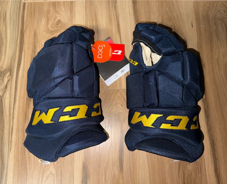 CCM HGPJSPP Gloves 15" Pro Stock (New) St. Louis Blues Pro Return
