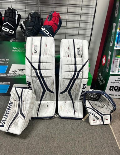34+1 2023 Vaughn V10 Pro Carbon Goalie pads