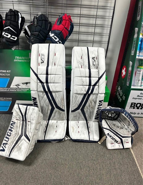 34+1 2023 Vaughn V10 Pro Carbon Goalie pads