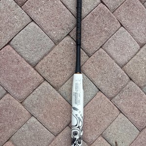 2023 DeMarini Whisper Composite Bat (-10) 23 oz 33" (Used)