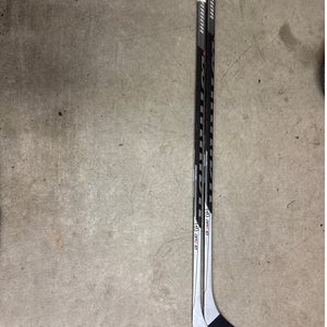 Youth Warrior Covert QRE 10 Left Hand Hockey Stick 30 Flex (Used)