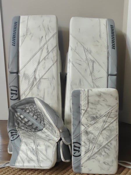 32"+1 2024 Warrior Ritual G7 Pro Regular Goalie Full Set Pro Stock (Used)